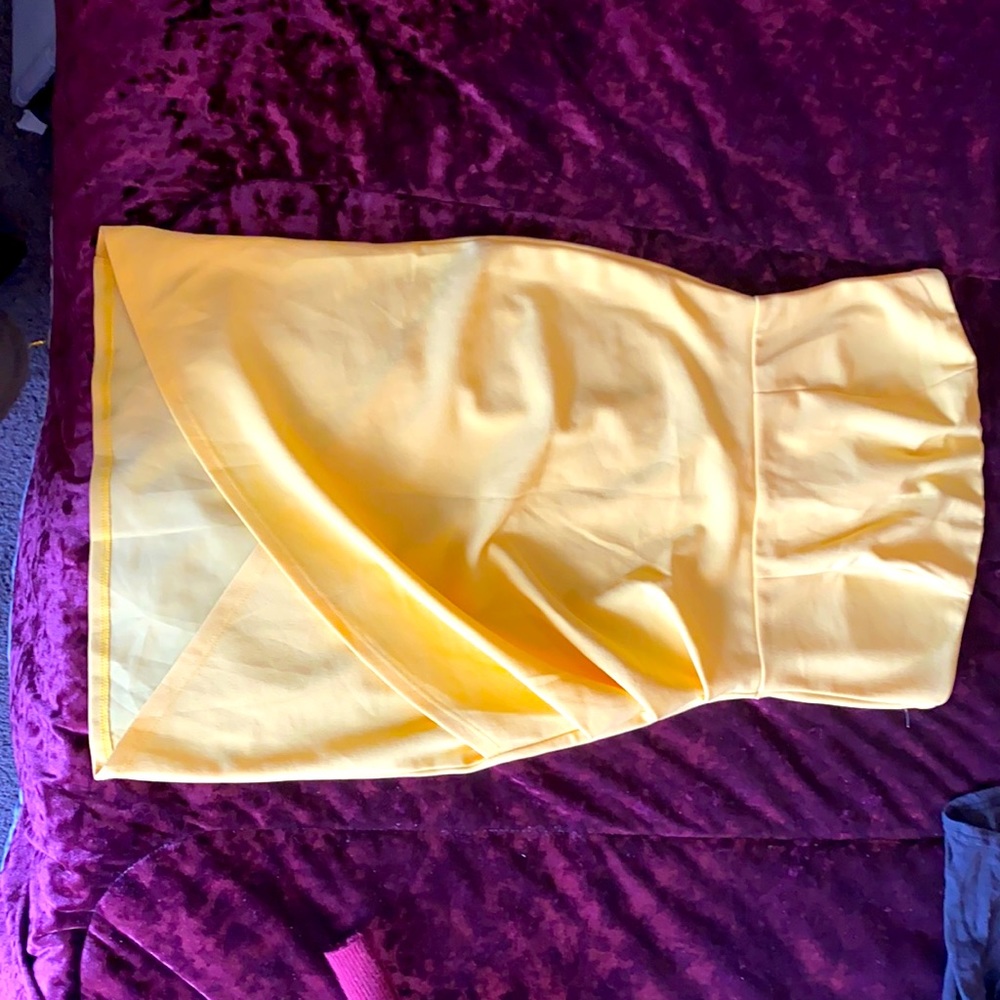 Yellow dress- layered side